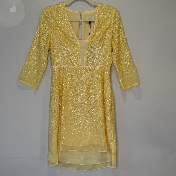 NWT Halston Heritage Sequin High Low V-neck Cocktail Mini Dress Camomile Sz 2 - Picture 1 of 16